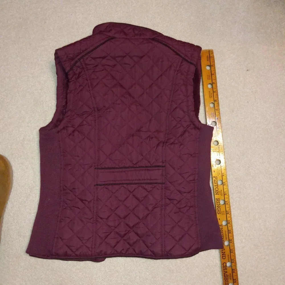Royalty Faux Fur Vest - Picture 3 of 3
